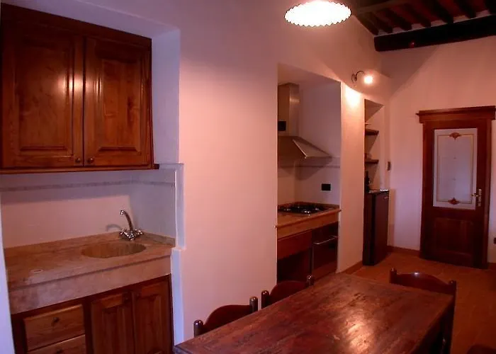 卡萨帝堡度假屋 卡斯特姆苏